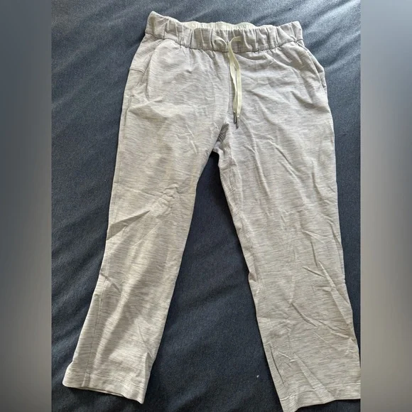 Lululemon crop - Picture 1 of 2